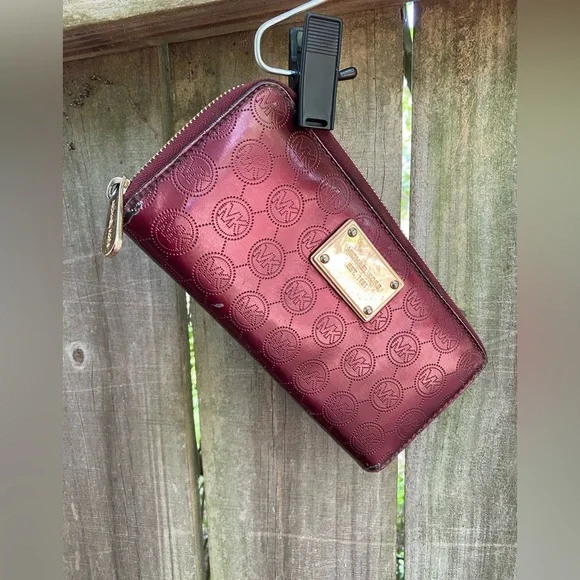 Michael Kors Burgundy Wallet - Picture 1 of 5